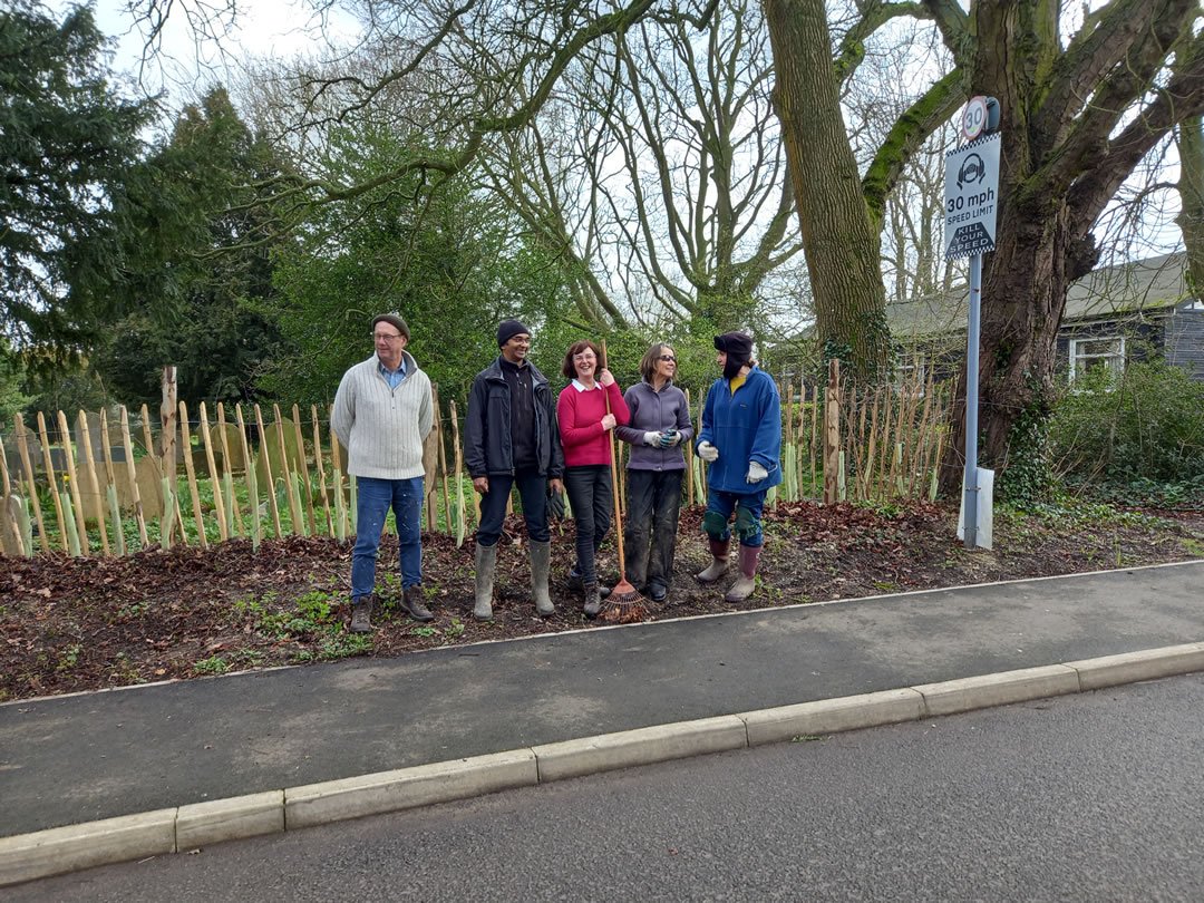 Cemetery tidy volunteers