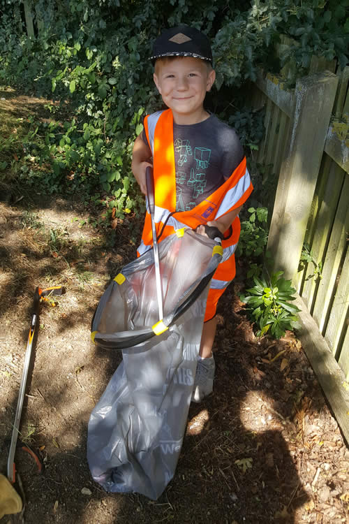 July litterpick helper