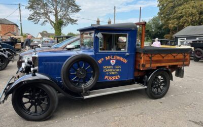 Vintage Car Rally visits Wickhambrook WI